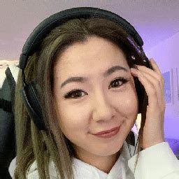 fuslie boobs|FuslieNSFW .